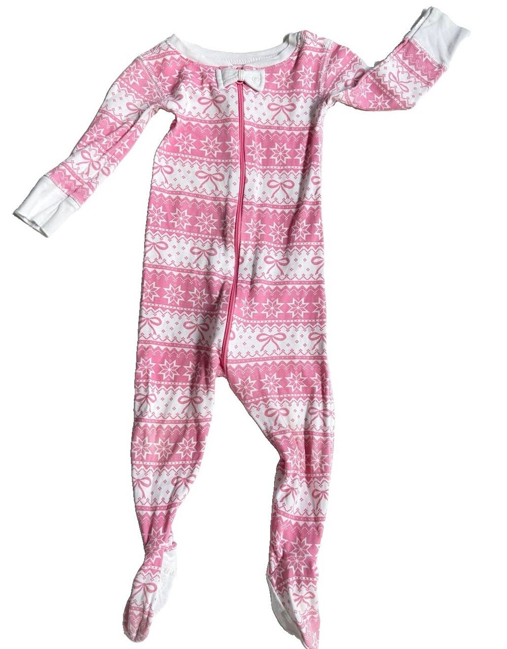 The Beaufort Bonnet Company Footed Bow Snowflake Print TBBC Pajamas 6-12 Months